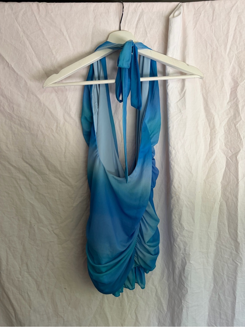 WHITE FOX Boutique Blue Ombre Halter Top Ruffled Ruched Size S party Y2K resort - Picture 6 of 16